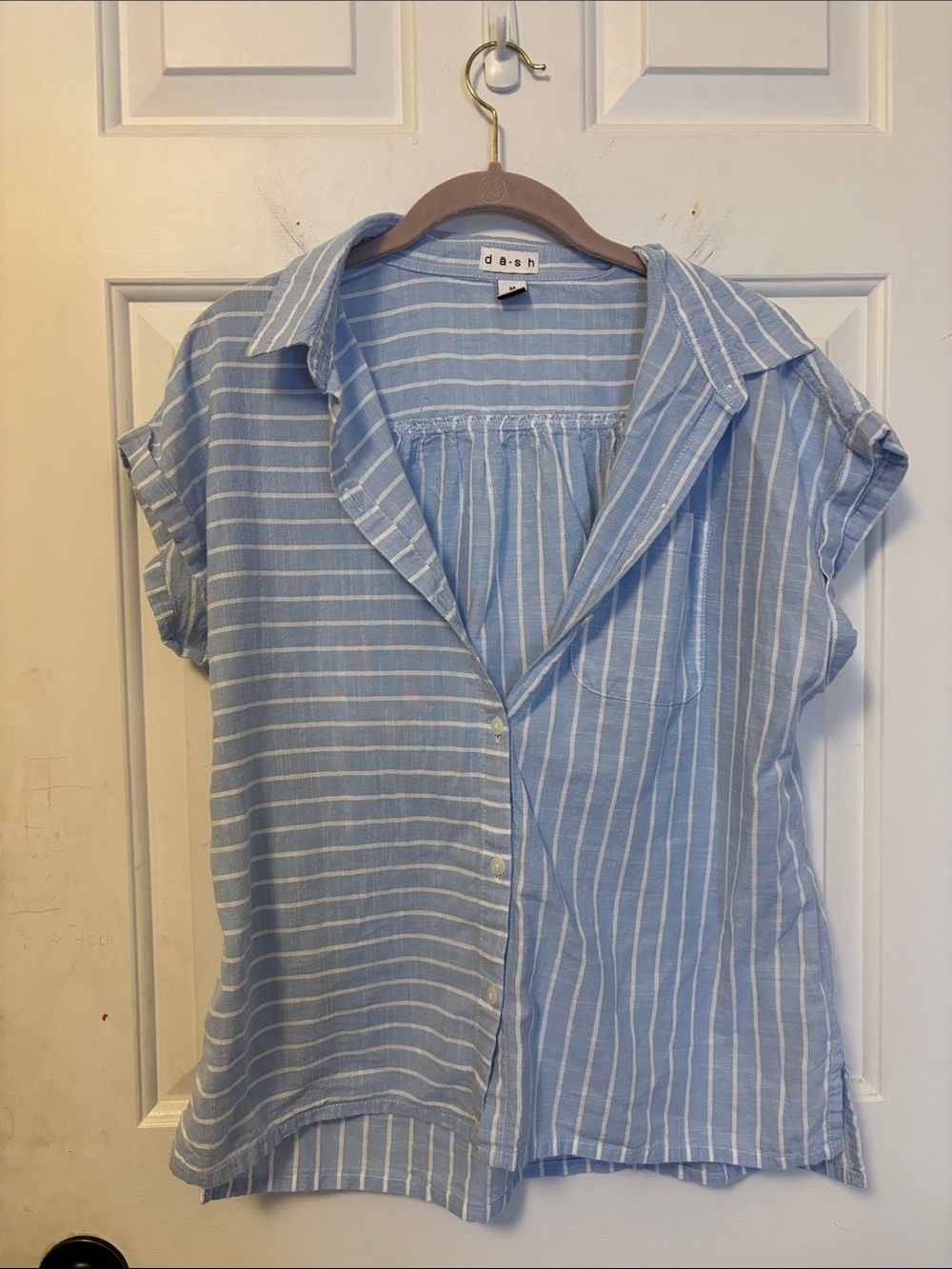 Dash Blue Stripe Button-Down 100% Cotton Shirt Size Medium